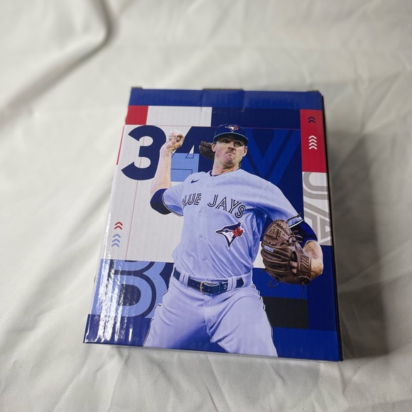 Kevin Gausman Bobblehead / Toronto Blue Jays - Picture 4 of 4